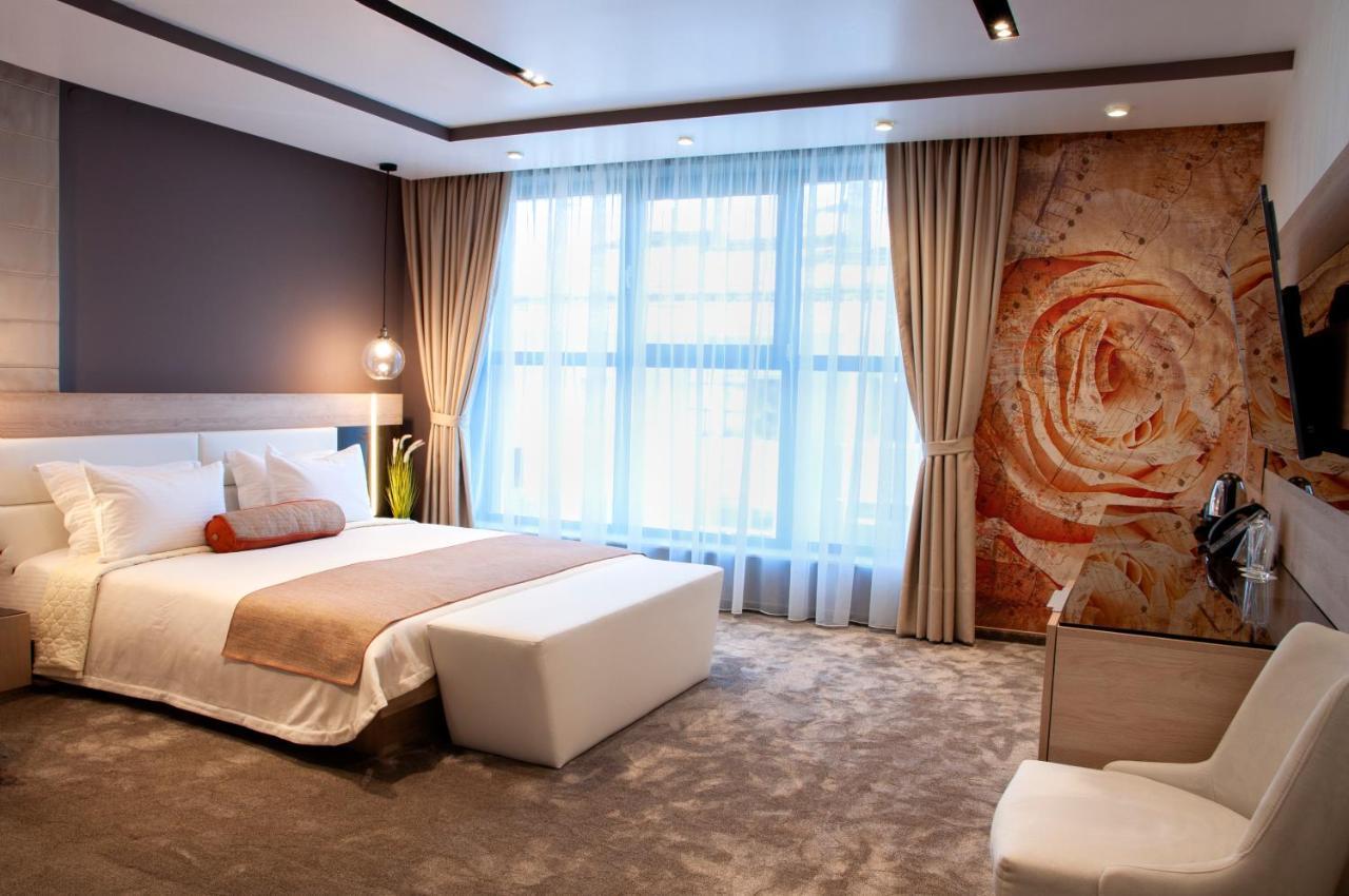 Hotel Business Club Schumen Exterior foto